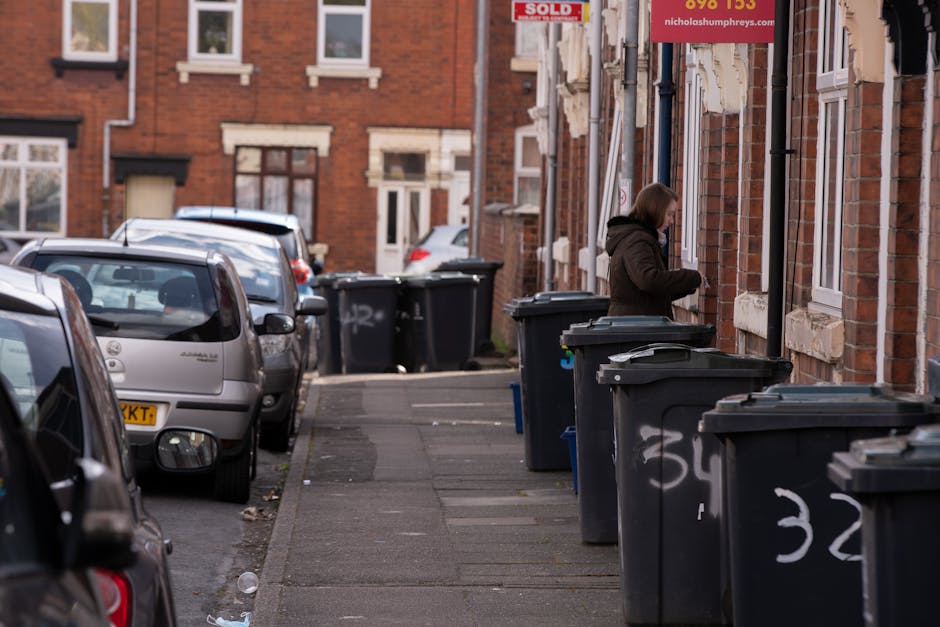 Broomfield Park rubbish collection options in Palmers Green